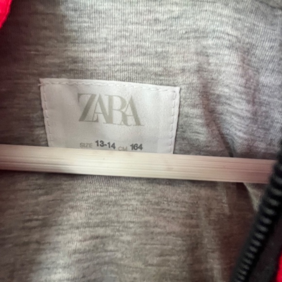 Zara raincoat - Picture 7 of 7